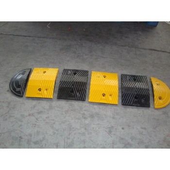 Rubber Speed Hump SH201